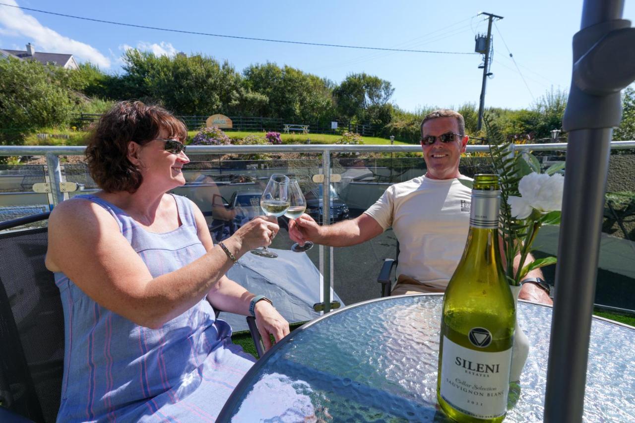 The Gaslight Inn Self Catering Holiday Apartments Rossnowlagh Donegal Bagian luar foto